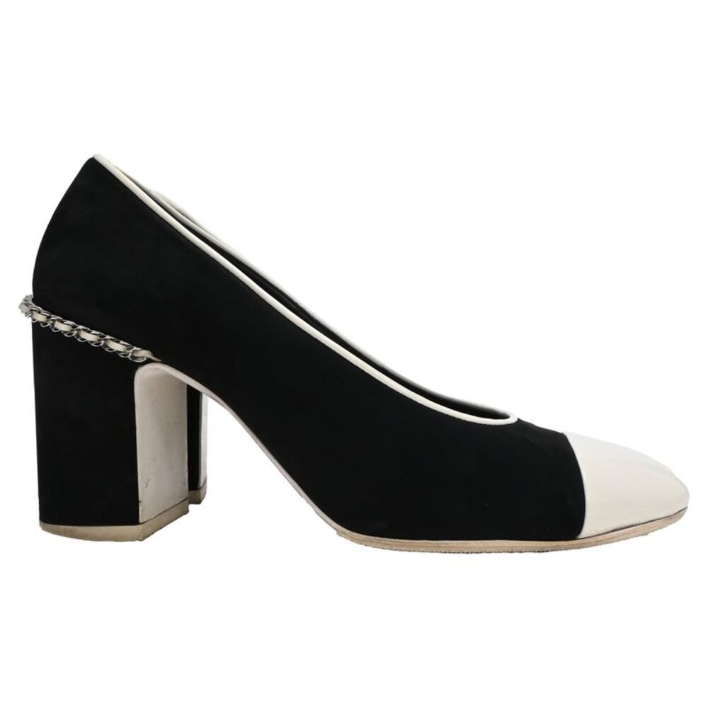 Chanel Chain Accent Cap-Toe Pumps in Black Suede
